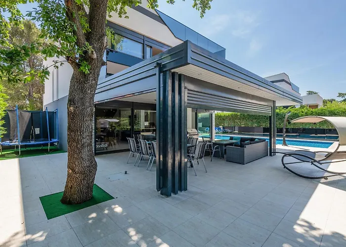 Gorgeous In With Wifi 파자나