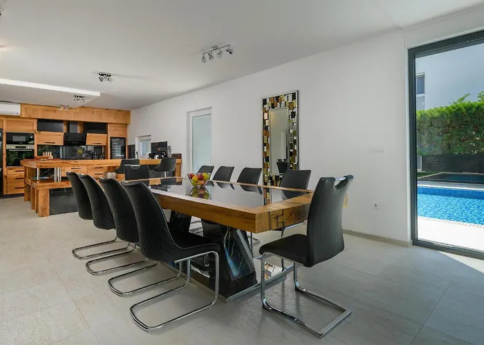 Gorgeous In With Wifi 펜션 파자나